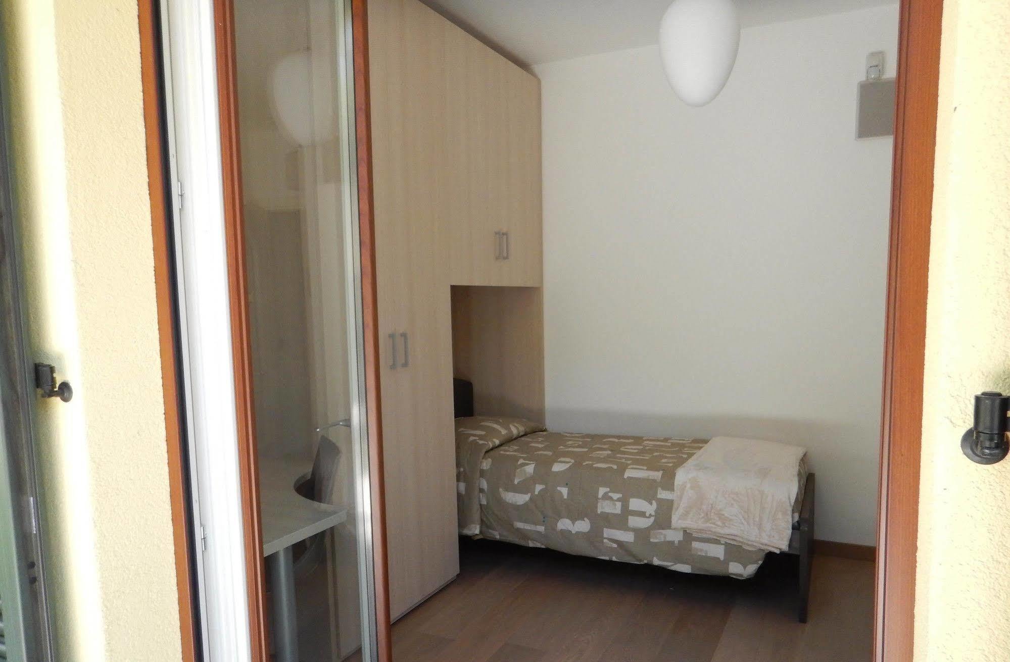 Casa Ketty Apartment Беладжо Екстериор снимка