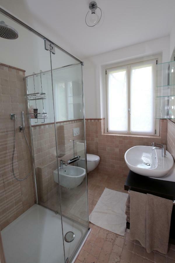 Casa Ketty Apartment Беладжо Екстериор снимка