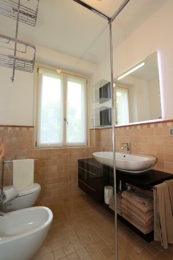 Casa Ketty Apartment Беладжо Екстериор снимка